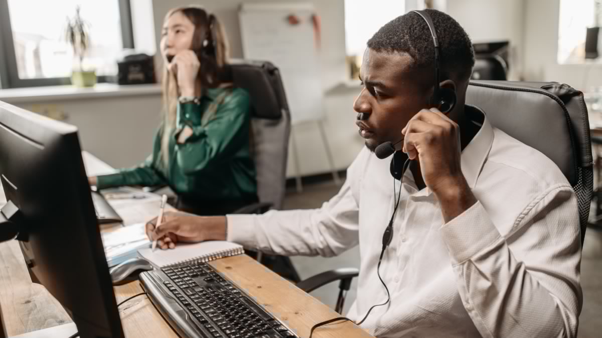 Confused about AI? There’s now a free phone number for small business