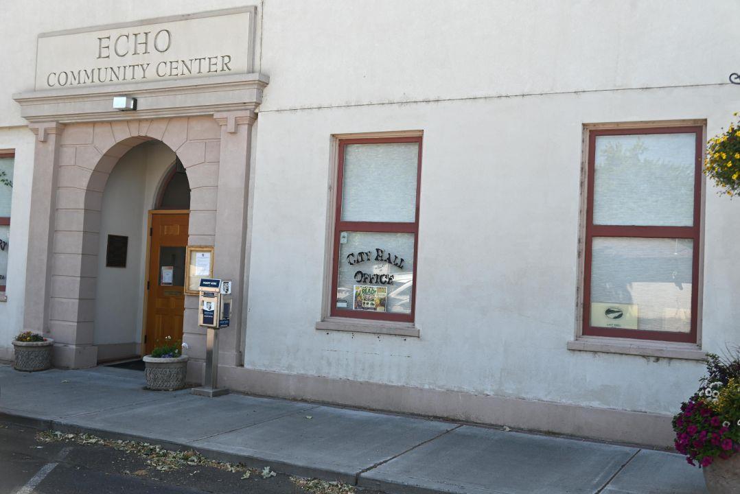 Echo Councilors Rollins, Enright file to run in November election