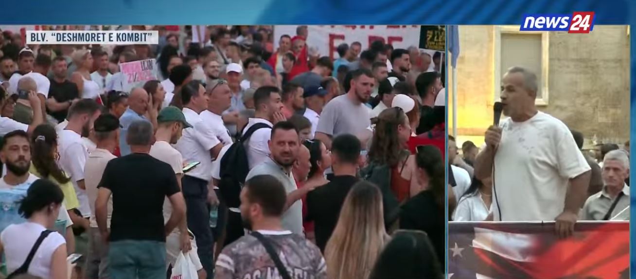 Revolta kundër qeverisë! “Rama është diktatori i dytë pas Enver Hoxhës”/ Protestuesi: Klasa politike 35-vjeçare duhet të kalojë në ‘sitën’ e krimit ekonomik