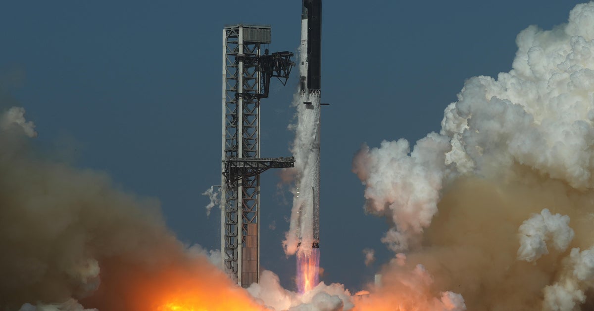 SpaceX's Super Heavy-Starship blasts off on 13th test flight