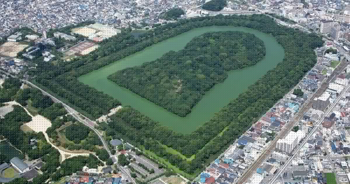 Mozu-Furuichi Kofun Group: Mounded Tombs of Ancient Japan