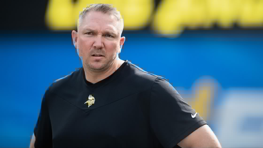 Commanders Part Ways with Tight Ends Coach Ben Steele on the Eve of Training Camp