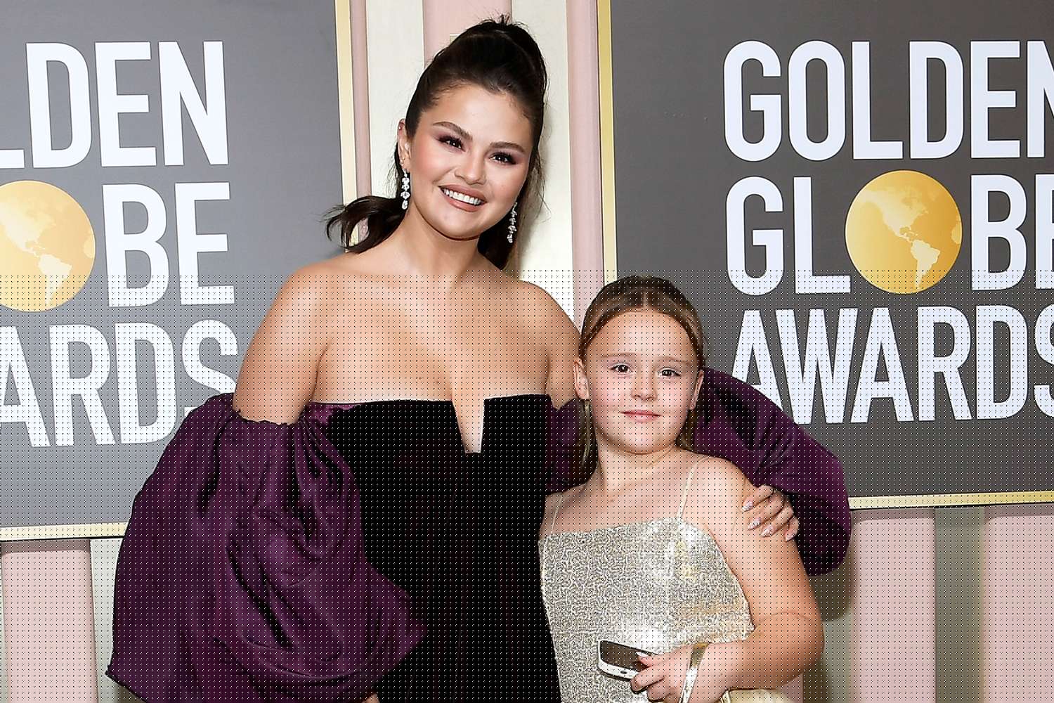 All About Selena Gomez's Sister, Gracie Elliot Teefey (and Their Sweet Sibling Bond!)