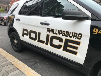 Woman left toddler who nearly drowned unattended in bathtub, N.J. authorities say