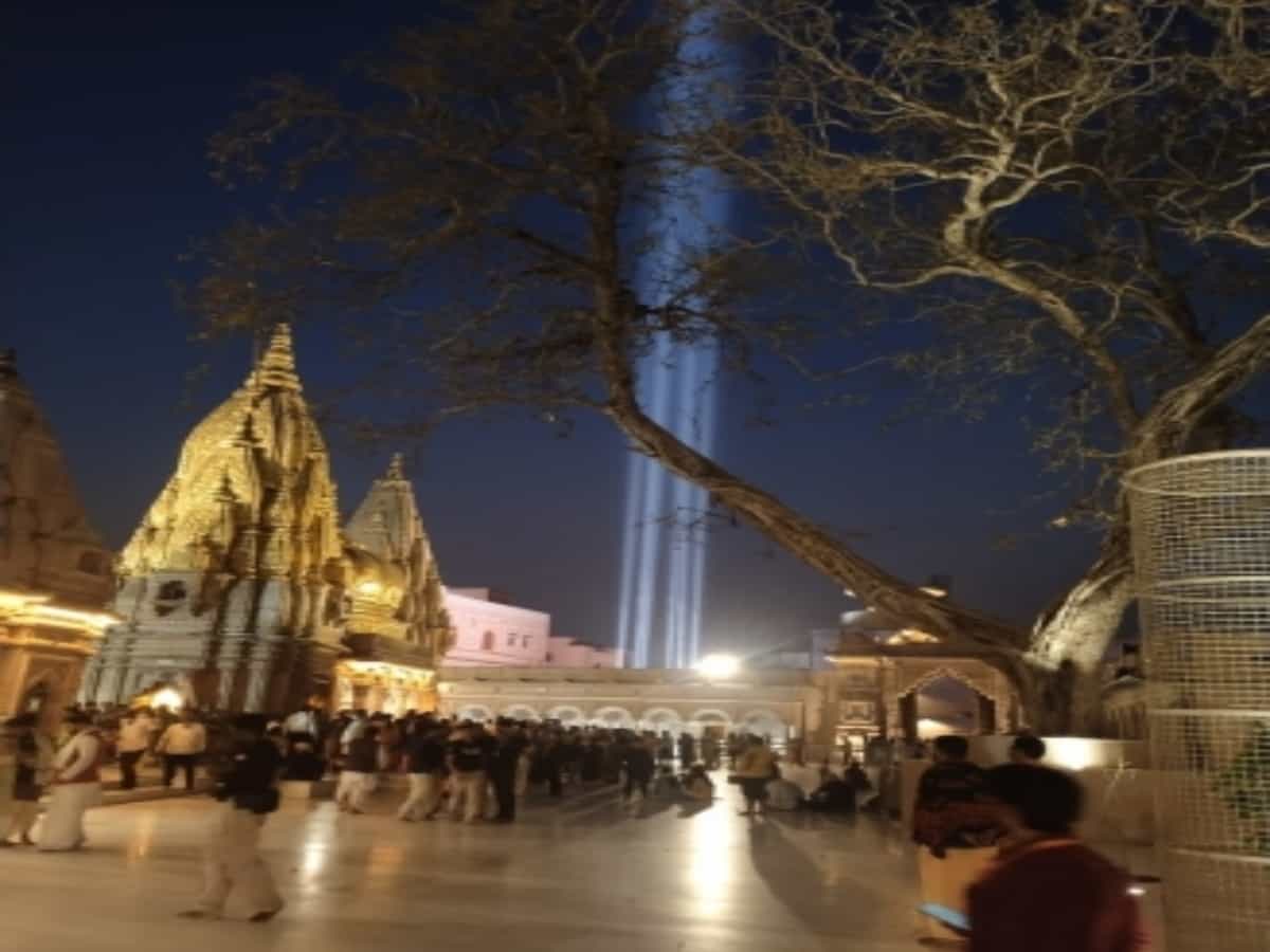 Fake priest extorts Rs 4,000 from devotee at Varanasi temple