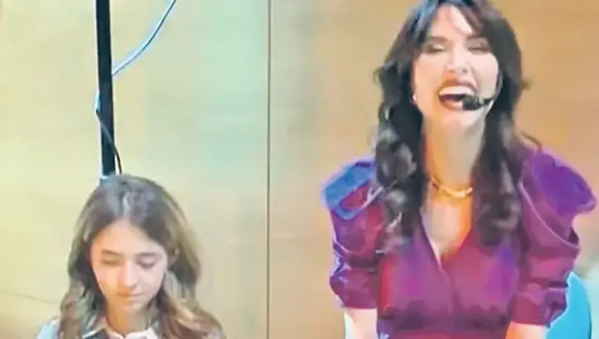 Maya’nın Müzik Tutkusuna Anne Desteği