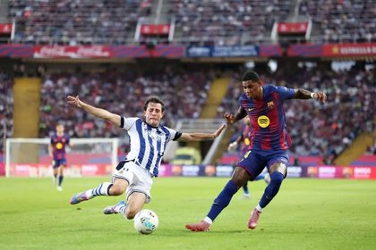 What is Barcelona’s purchase option for Marcus Rashford?