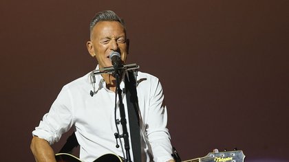 Bruce Springsteen releases a powerful new song about the Minneapolis ICE killings — and the name he gives Trump’s forces has the president fuming