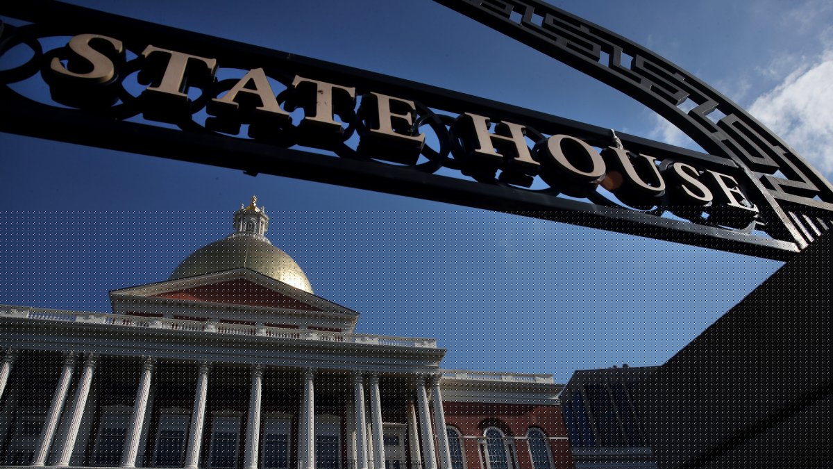 Mass. Senate joins push to loosen restrictions on late-term abortions