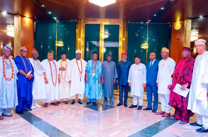 Olubadan Leads Oyo Monarchs to Aso Rock