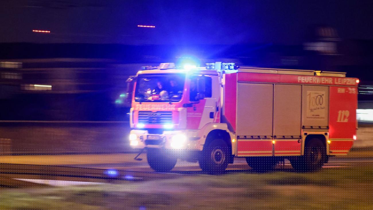 Brände: Traktor brennt in Markneukirchen - 50.000 Euro Schaden