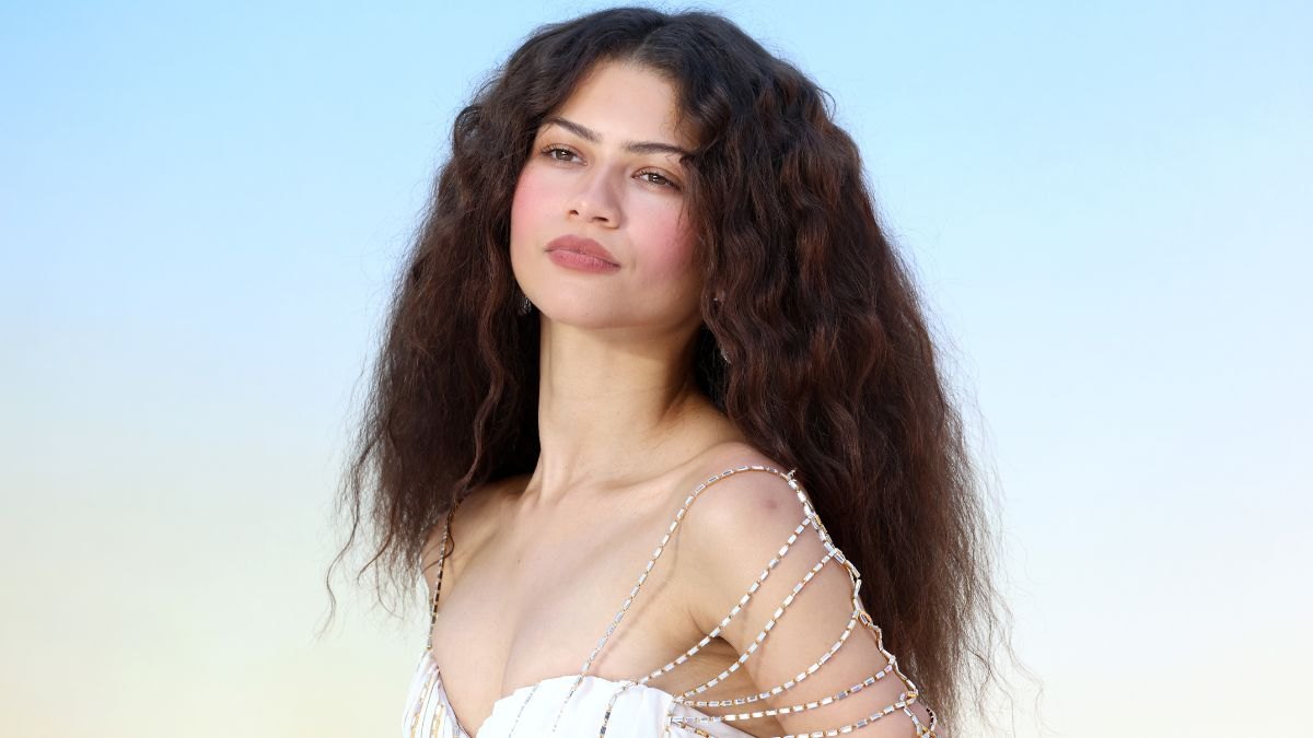Zendaya Just Revealed Her Favorite Books, and We're Taking Notes
