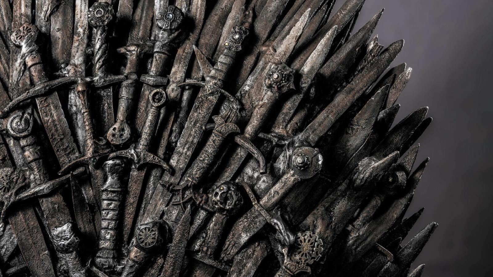 Game Of Thrones: The Mad King First Look Reveals Mad King Aerys, New Designs For Iron Throne, Weirwood