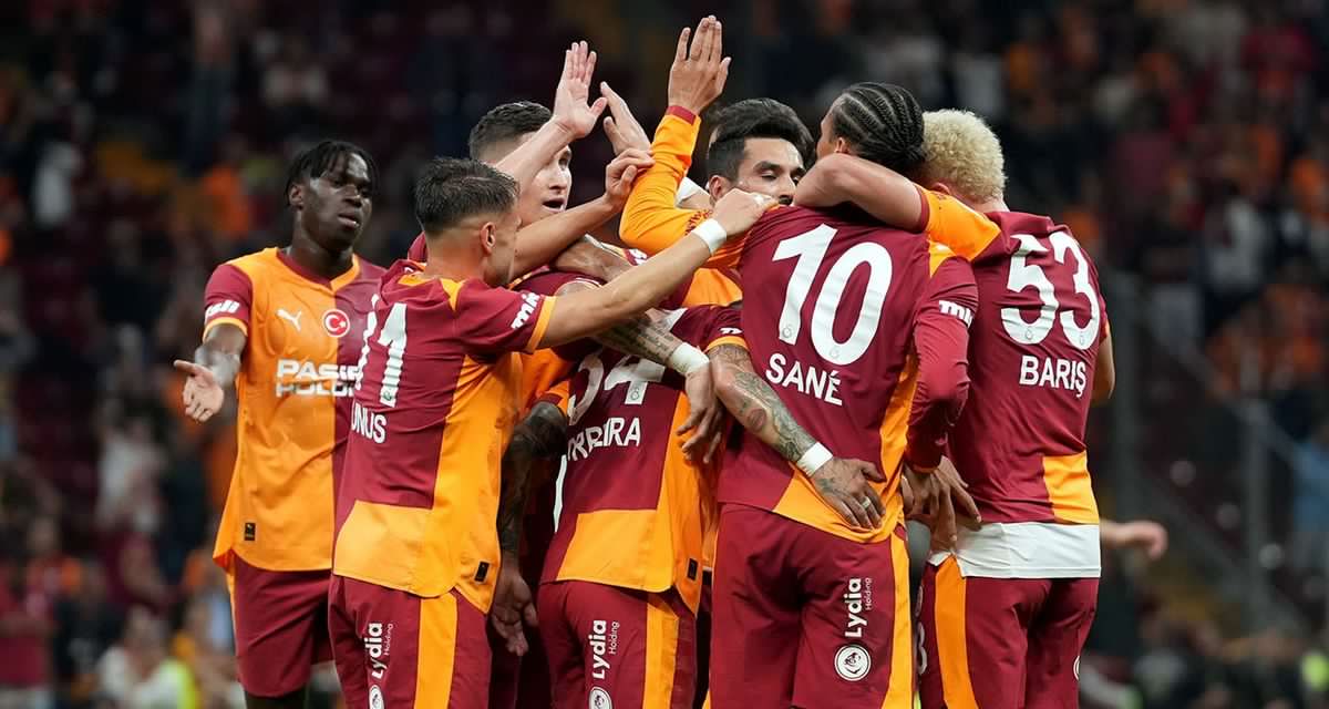 Galatasaray Liverpool şifresiz mi? Mücadele naklen ekranlara gelecek