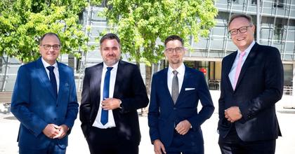 Es geht um satte Summe - Vorstands-Rauswurf: Nachspiel vor Gericht droht