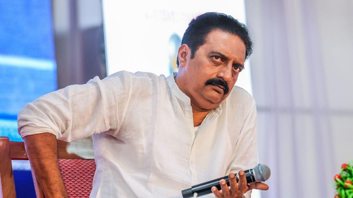 ‘I was an MP candidate here’: Prakash Raj claims name missing from Bengaluru voter list