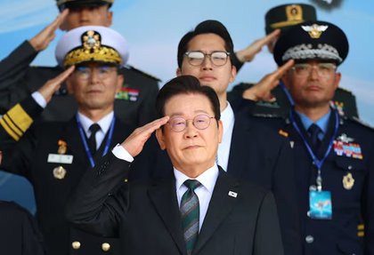 Comment on Seoul’s dangerous gamble with wartime command by archonnovaberner