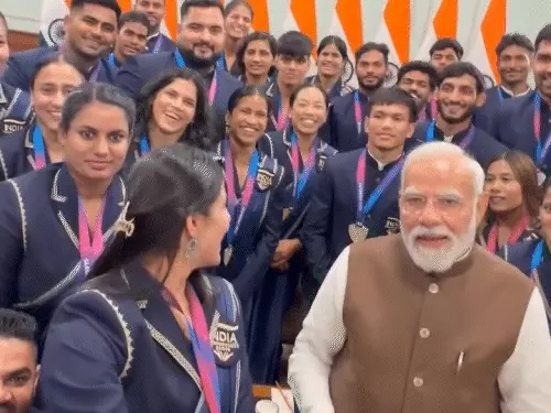 मेडलिस्ट खिलाड़ियों से मिले PM मोदी, बोले- ‘जो खेलेगा, वो खिलेगा’, भारत ने जीते 39 पदक