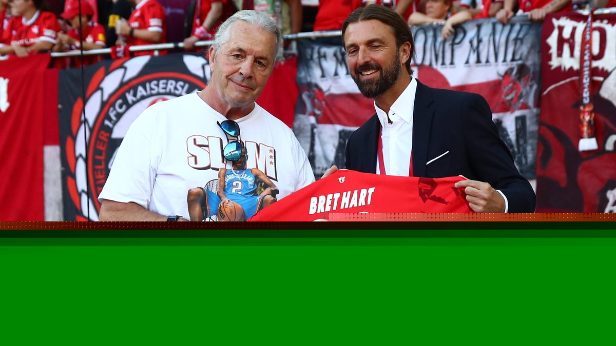 WWE legend Bret 'The Hitman' Hart takes in Kaiserslautern game