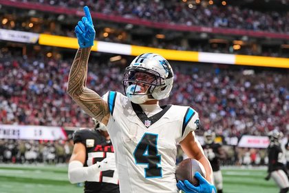 Fantasy Football Week 11 Stock Report: Tetairoa McMillan on the ascent while Saquon Barkley continues free-fall