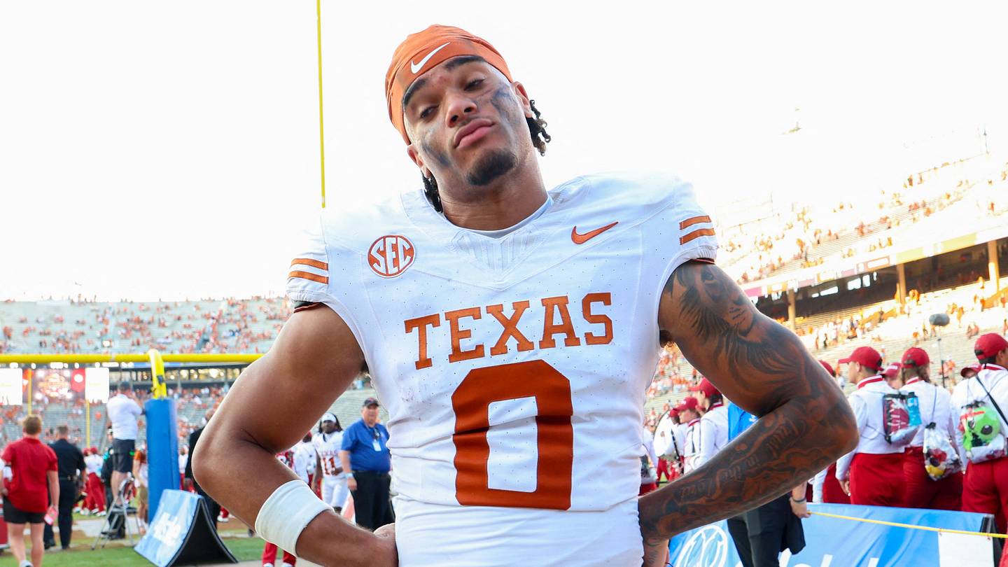 Former Texas WR DeAndre Moore Jr. Makes Interesting Quinn Ewers Comparison