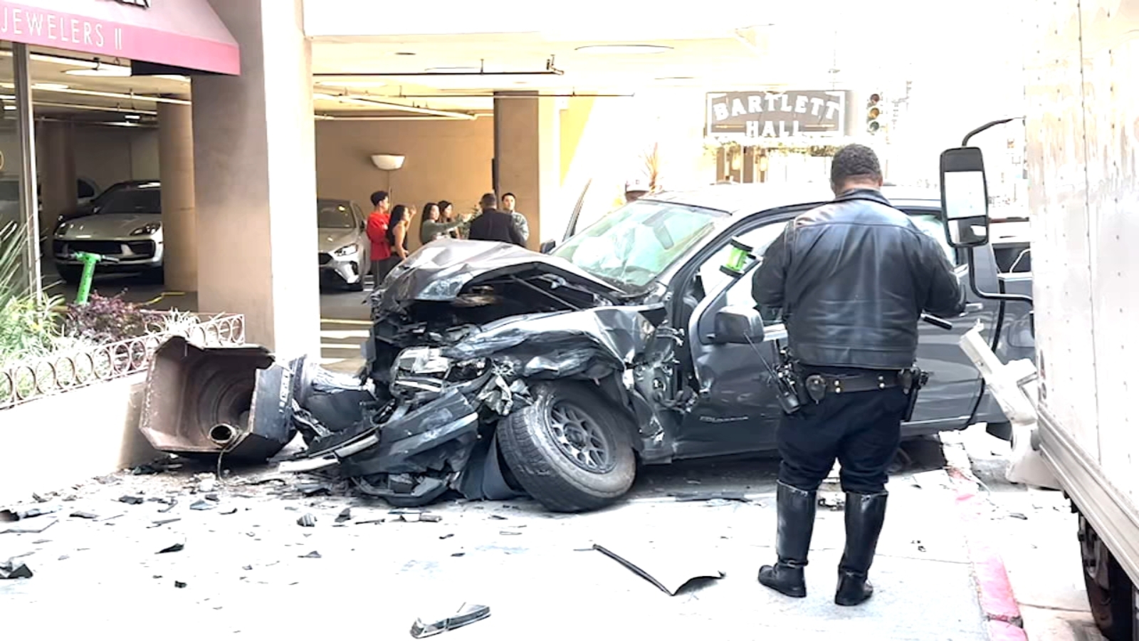 At least 2 pedestrians injured after truck crashes into SF light pole, authorities say