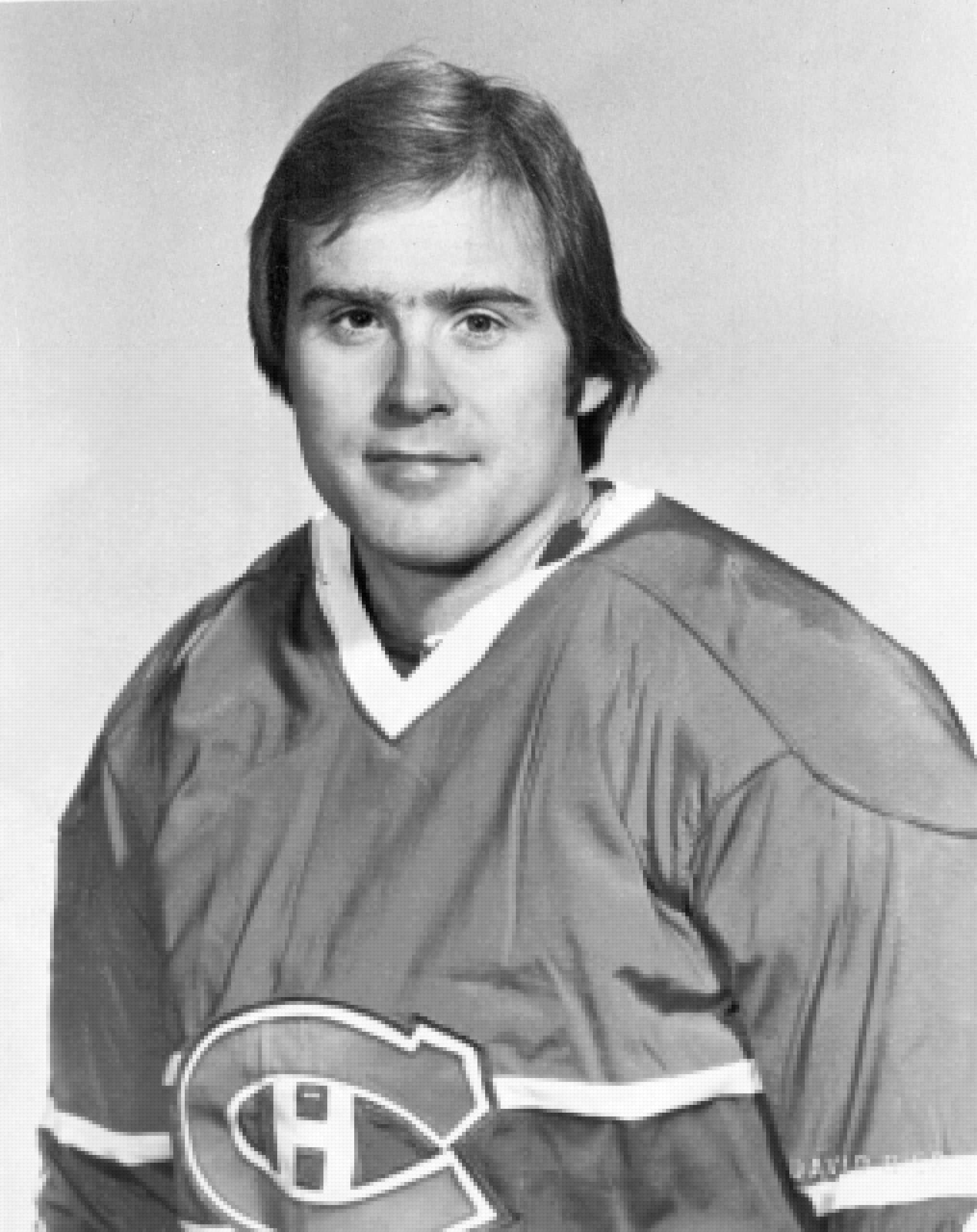 Ken Dryden, Hall of Fame goalie for the Montreal Canadiens, dies at age 78