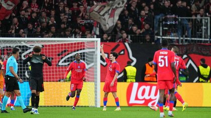 Bayer Leverkusen - PSG. « Raclée insultante », « bêtes féroces » : la presse séduite par Paris