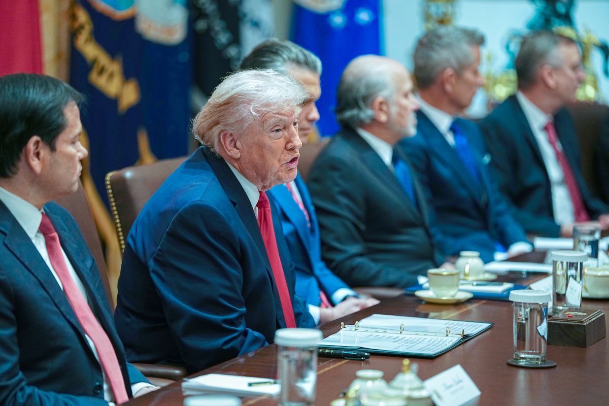 Ucraina, Trump “Putin ha accettato di non attaccare per una settimana”