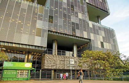 Com impulso de Petrobras, conjunto de estatais tem alta de 22,5% no lucro acumulado até o 3º trimestre de 2025