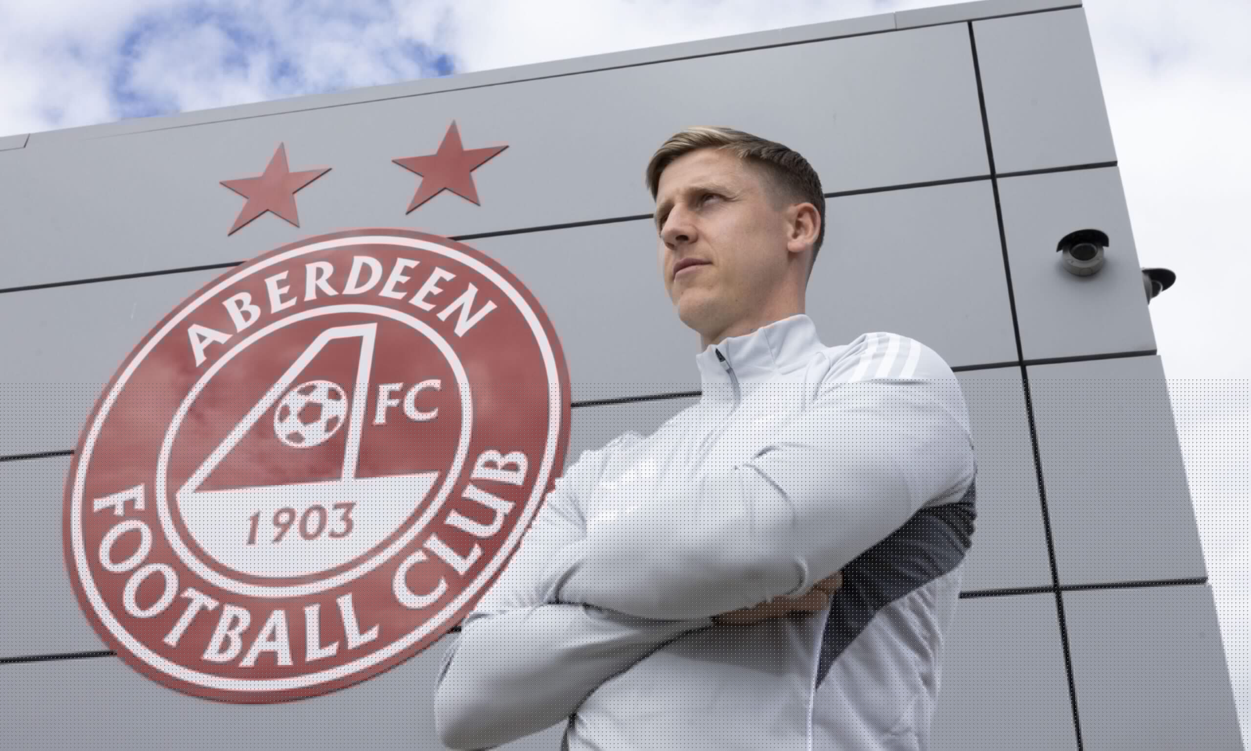 Mats Knoester’s role in rebuilt Aberdeen squad outlined by boss Stephen Robinson