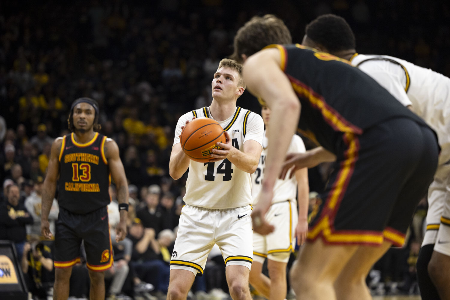 Column | Iowa men’s basketball proved how critical free throws are in win over USC