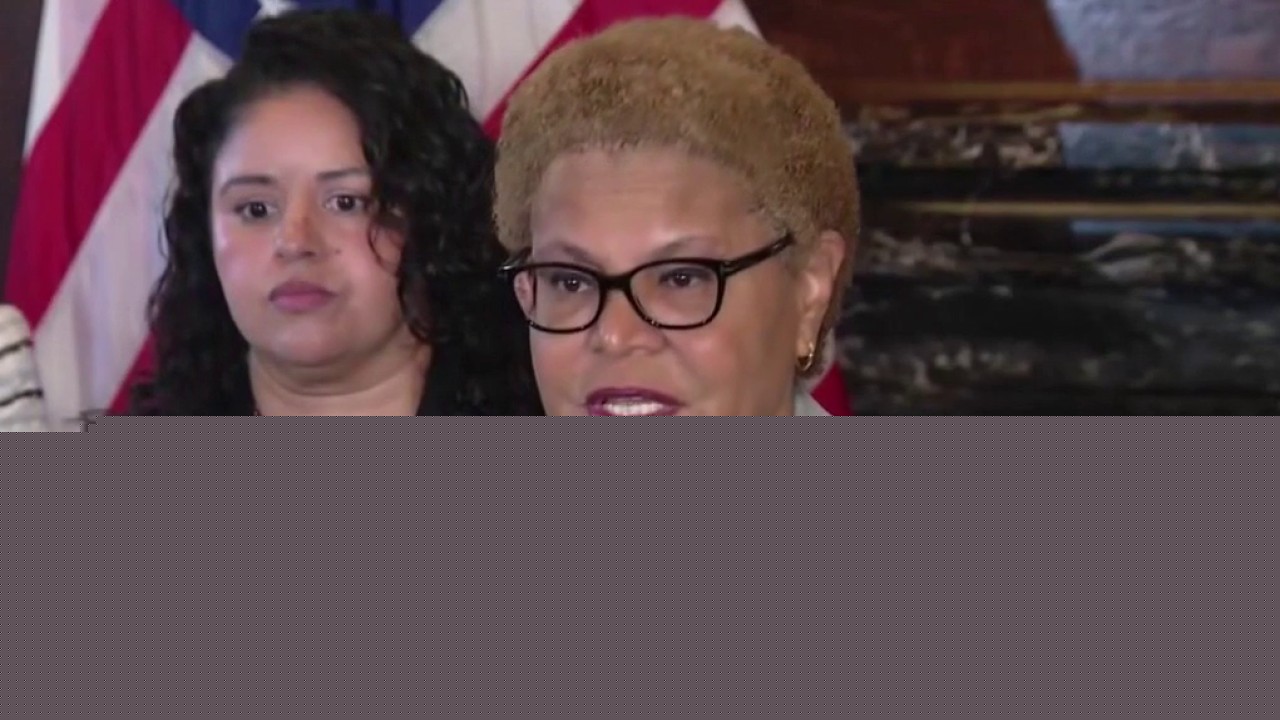 Mayor Bass halts rebuilding of fire-damaged site