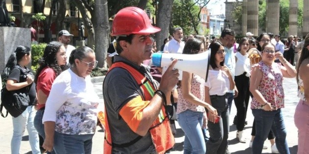 Primer Simulacro 2026 en CDMX: ¿Qué hacer y cómo prepararte en caso de sismo?