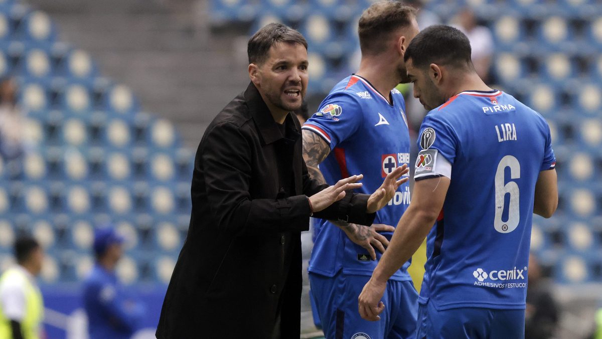 Larcamón no se achica: Cruz Azul va por la Liga MX y la Concachampions, pese a tener un plantel “corto”