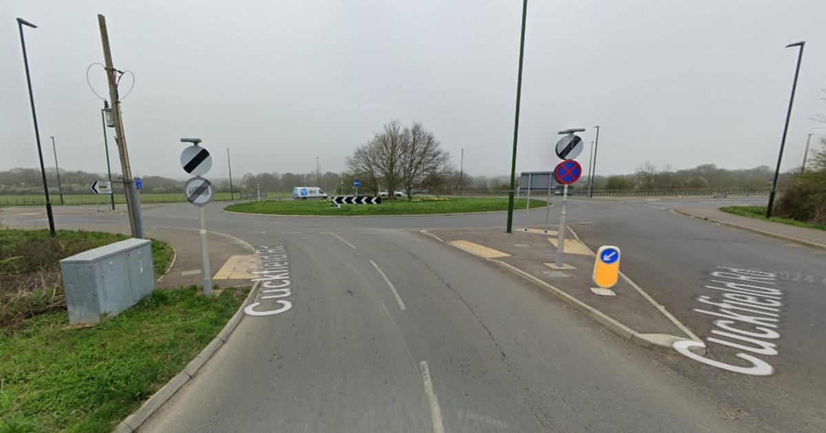 Windscreen allegedly damaged with mallet in road rage incident