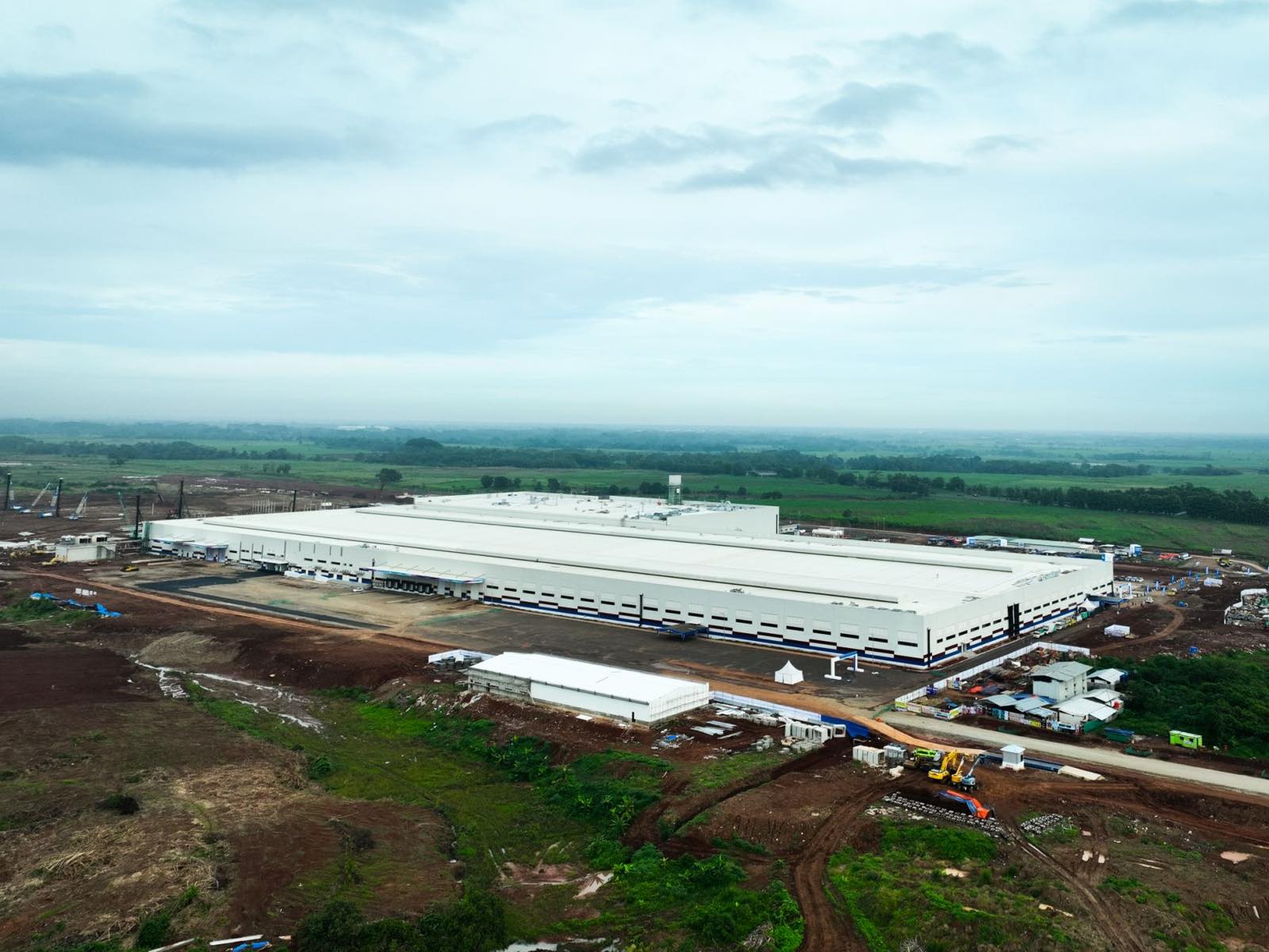 Vinfast Signs Agreement to Develop Transportation Infrastructure in Indonesia
