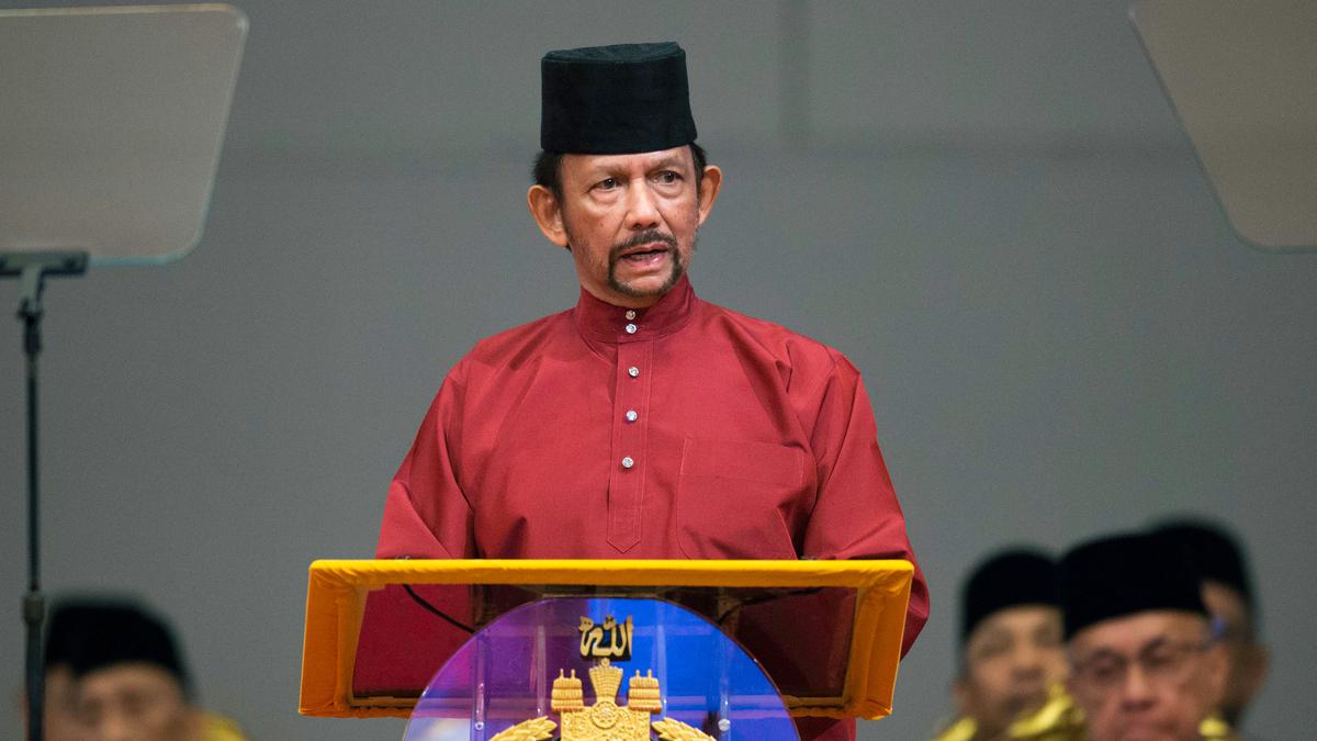 Gelar Kehormatan Istri Pangeran Brunei Darussalam Dicabut