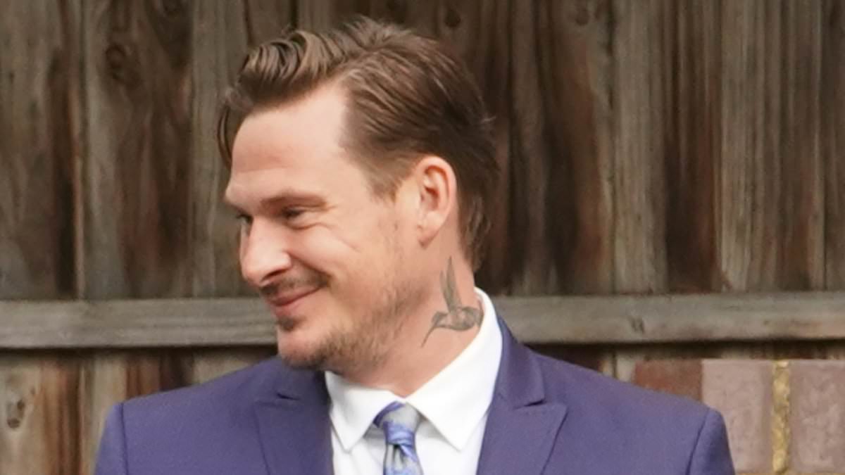 Blue star Lee Ryan to launch Supreme Court challenge to overturn racially aggravated assault conviction after telling black British Airways attendant he 'wanted her chocolate babies'