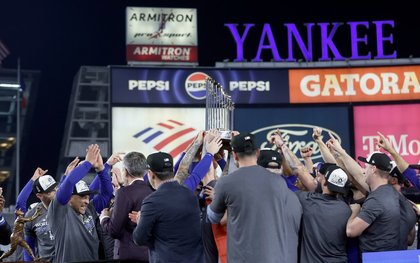 Mets Acquire Two-Time Dodgers World Series Champion
