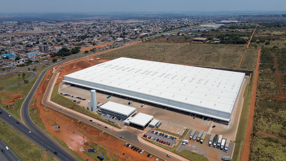 Governador participa da inauguração do novo Centro de Distribuição da Amazon e destaca geração de empregos e fortalecimento da economia local