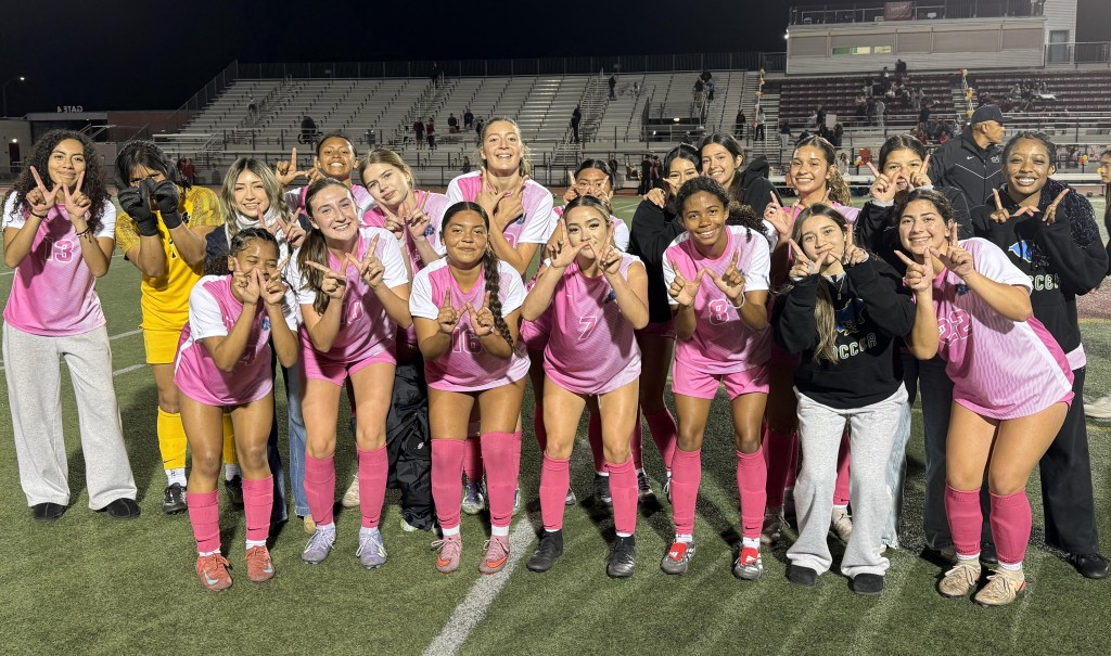 Muir girls soccer closer to historic league title after beating Arcadia