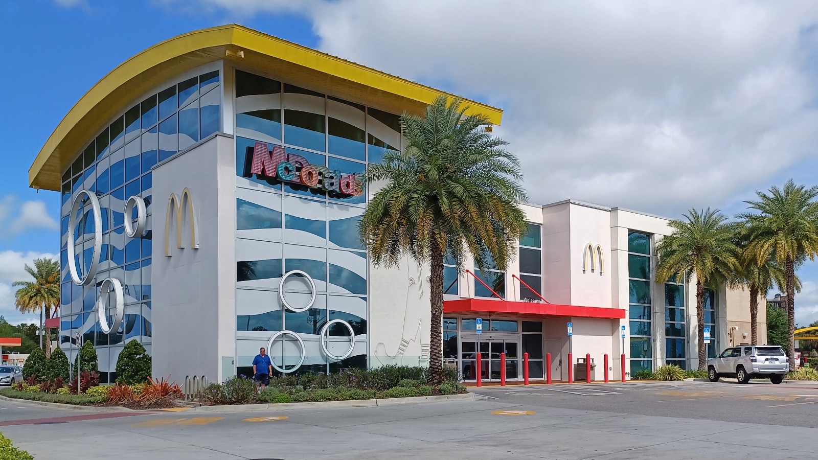 Orlando’s $16M McDonald’s goes viral for arcade, pizza ovens and ice cream bar