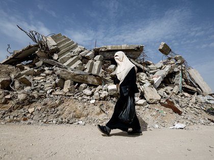 Israel’s top court delays Gaza press access ruling amid years-long ban