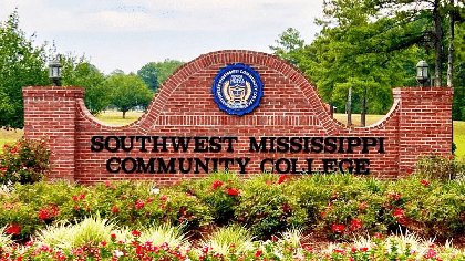 Bill aiming to consolidate Mississippi community colleges dies in House committee