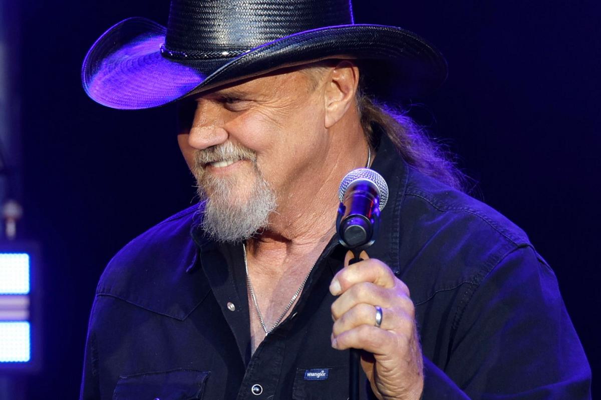 Trace Adkins' Mom Is the Mayor of His Hometown