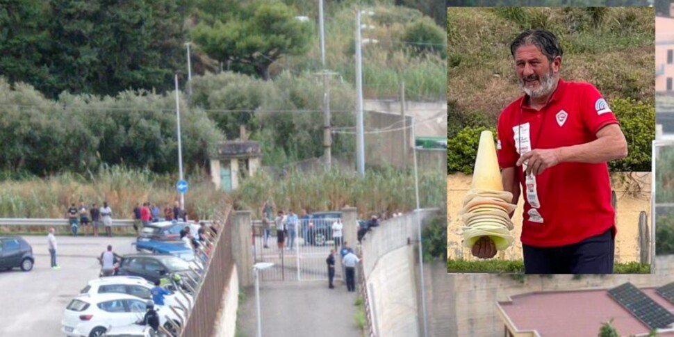 Tragedy in Gioiosa Marea, football technician tries to climb over the gate of the stadium but falls on the void and dies