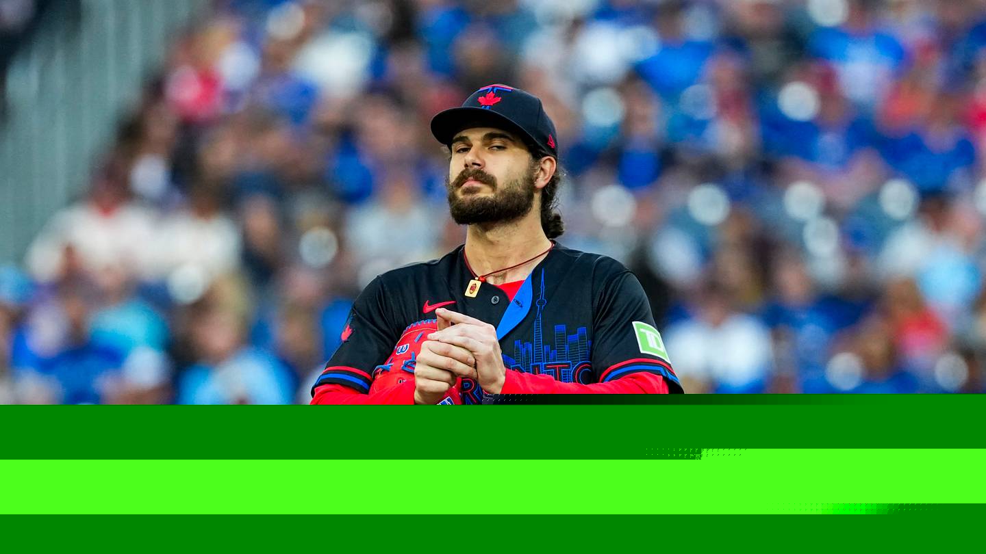 Blue Jays’ Dylan Cease, Braves’ Chris Sale award wins create brutal what-if moment for White Sox fans