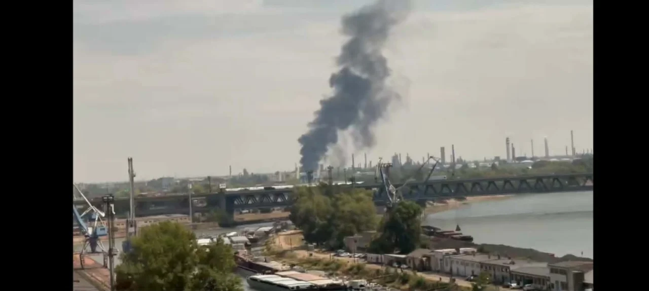 Massive explosion and devastating fire at strategic MOL oil refinery: will fuel prices rise again? – video