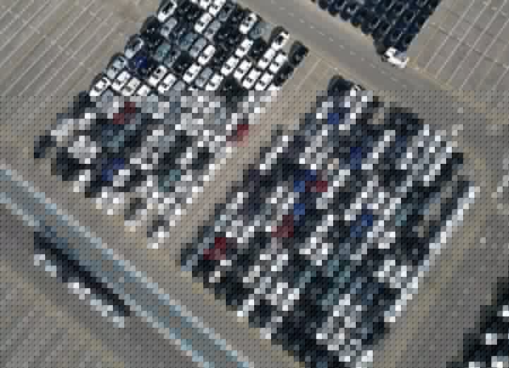 Politico: China a făcut din Volkswagen, BMW și Mercedes giganți mondiali. Acum le împinge spre cea mai gravă criză din ultimele decenii